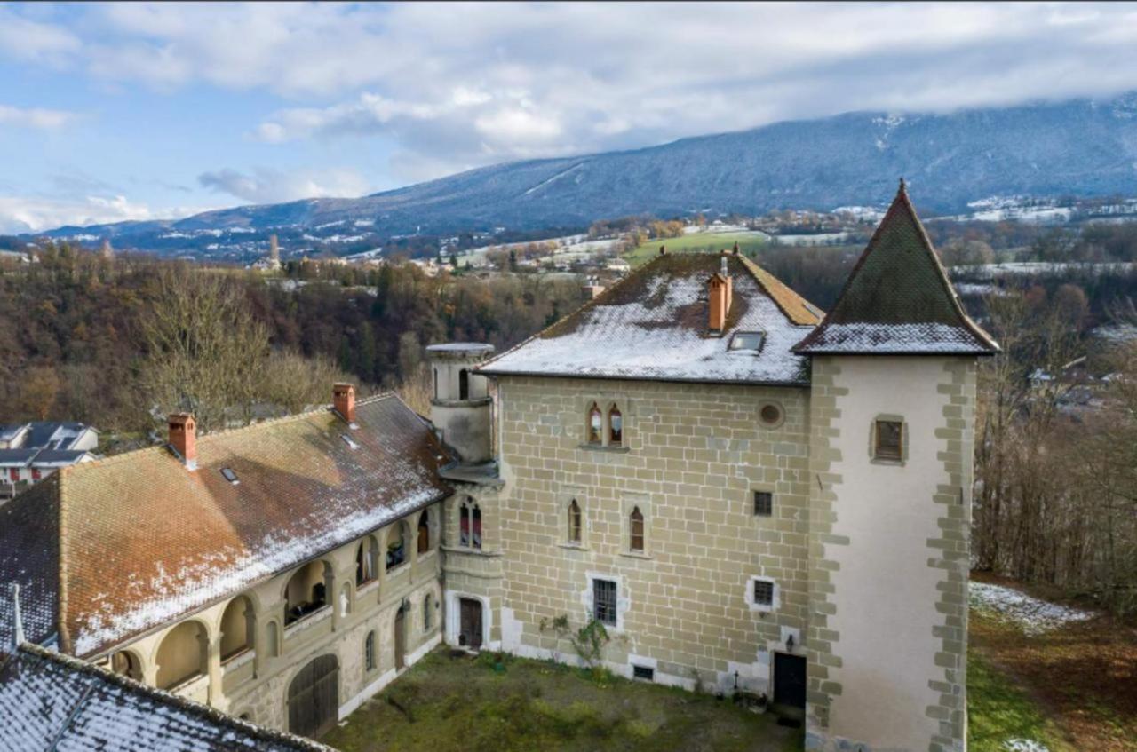 Appartement Chateau De Montpon - Grand Logement à Saint-Sylvestre  Extérieur photo